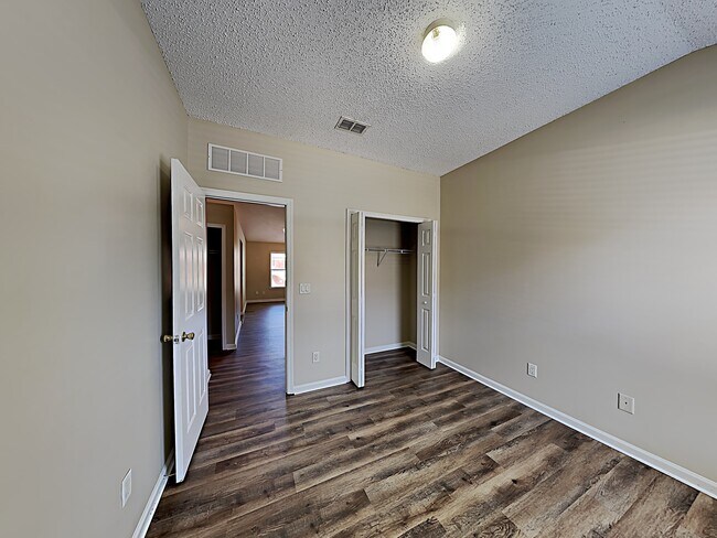 Building Photo - 976 Ashton Cove Terrace