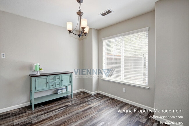 Building Photo - 5360 Delta Dr