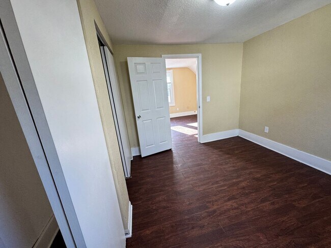 Building Photo - 2807 Chestnut St