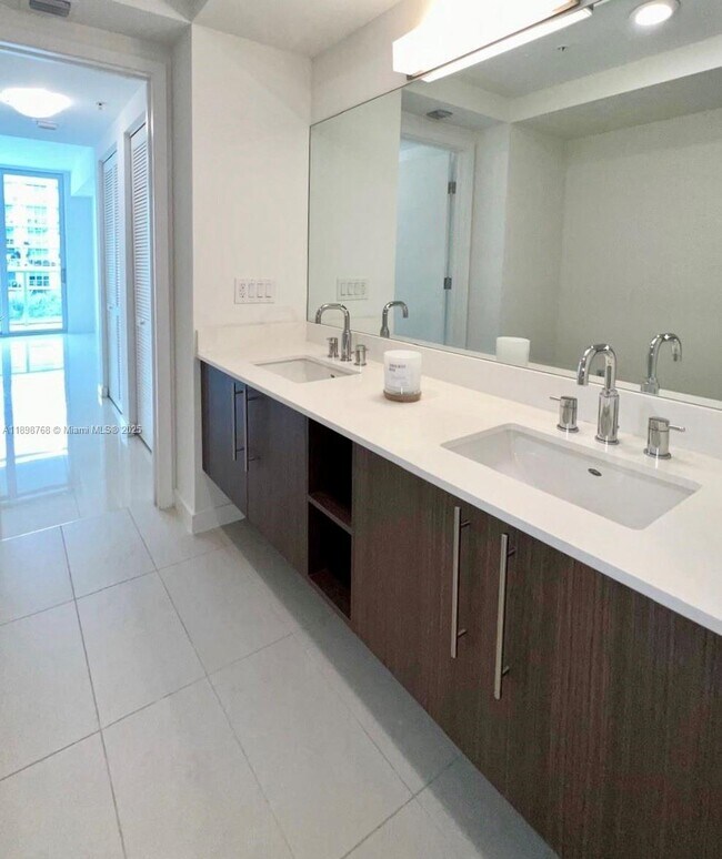 Building Photo - 7825 NW 107th Ave