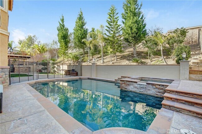 Building Photo - 15180 Willow Wood Ln