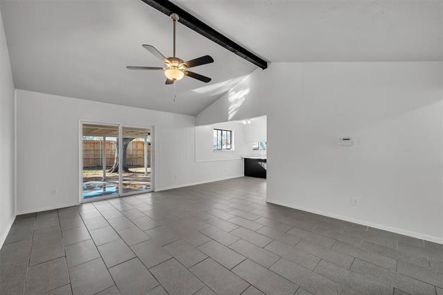 Building Photo - 121 Quail Creek Dr