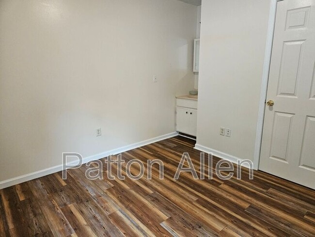 Building Photo - 77 Pincushion Ln