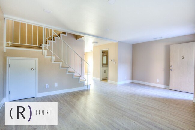 Building Photo - Gated Community and Lovely Condominum in Almansor Park Estates