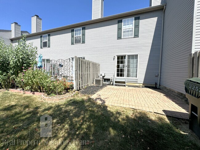 Building Photo - 2257 Lila Way