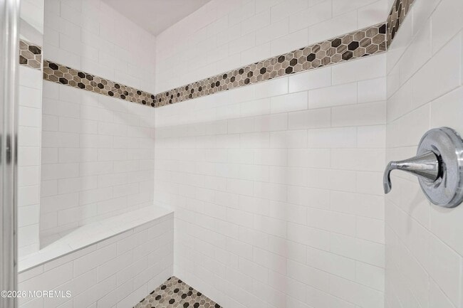 Building Photo - 2 Gonzalez Dr