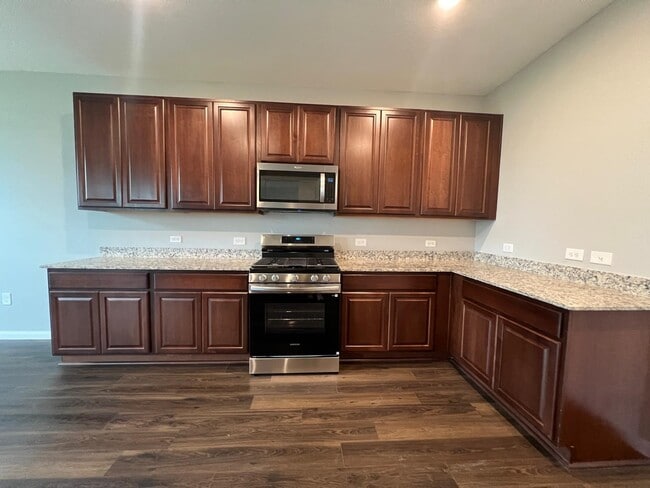 Building Photo - 17823 Pumpkin Vine Dr