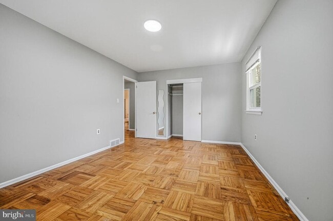 Building Photo - 1513 Fresno Rd