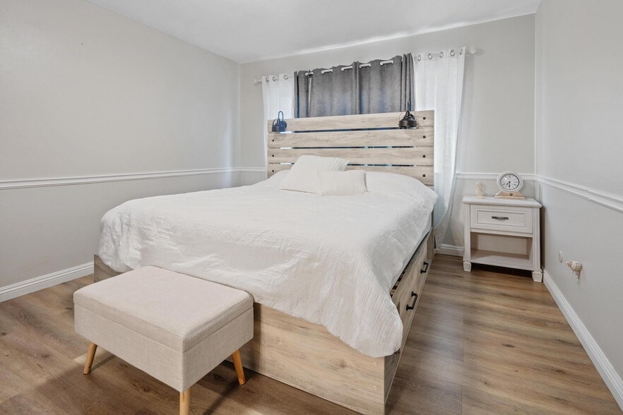 Building Photo - 25435 Via Pacifica
