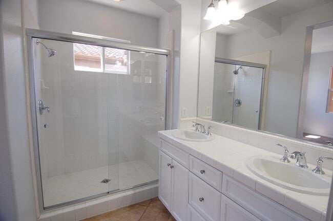 Building Photo - Bright and Spacious Two Bedroom/Two Bath Condo in Talega!! Call Steve Conrad- 949-542-8347