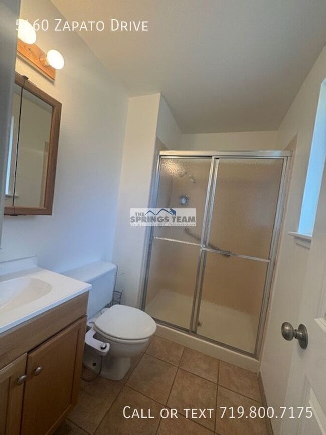 Building Photo - 5460 Zapato Dr