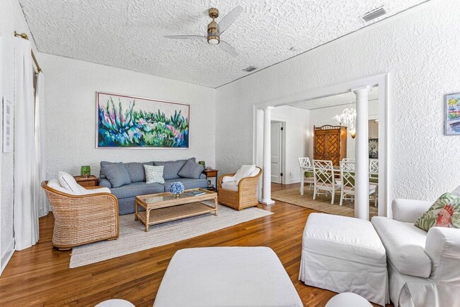 Building Photo - 217 Coconut Ave