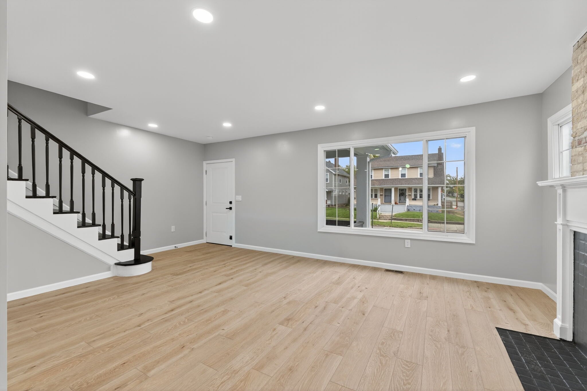 Building Photo - 1123-1125 S Ohio Ave