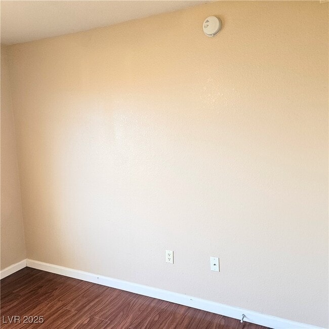 Building Photo - 2120 Ramrod Ave