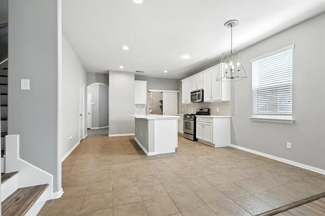 Building Photo - 420 Perkins Dr