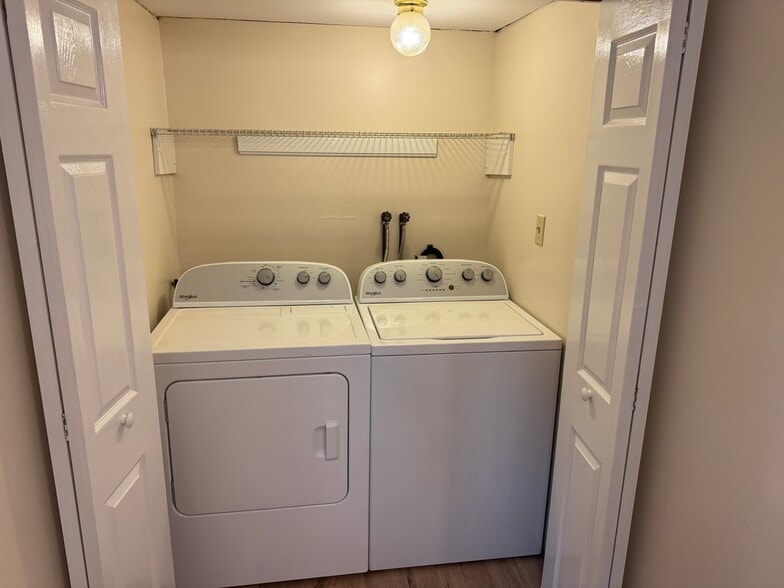 Building Photo - 124 Lincoln St