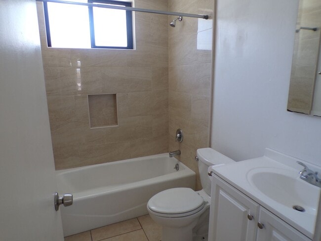 Building Photo - Nicely Upgraded Single Story Home in Vandenberg Village