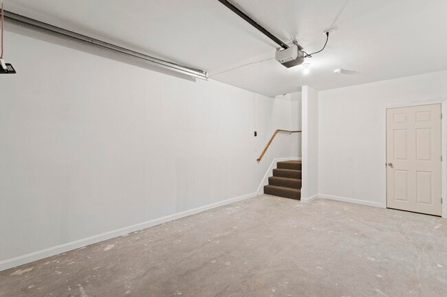 Building Photo - 40 Rush Rd