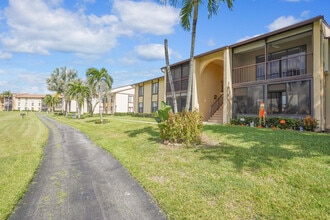Building Photo - 826 Sky Pine Way