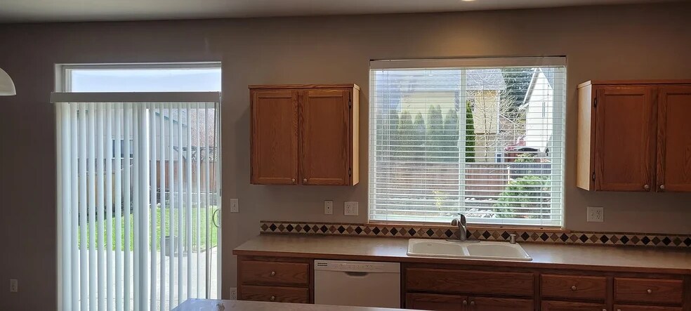 Building Photo - 16902 118th Avenue Ct E