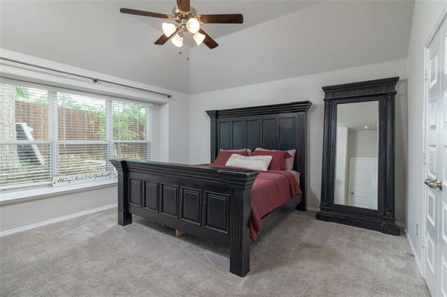 Building Photo - 233 Gardenia Dr