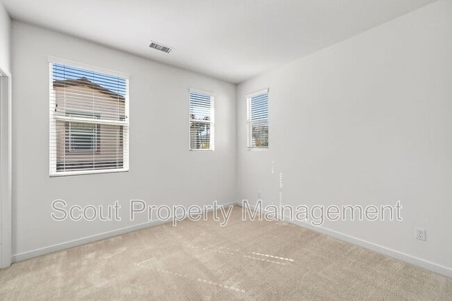 Building Photo - 45079 Via Vela Via