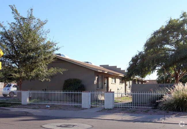 Building Photo - Agua Fria Apartment