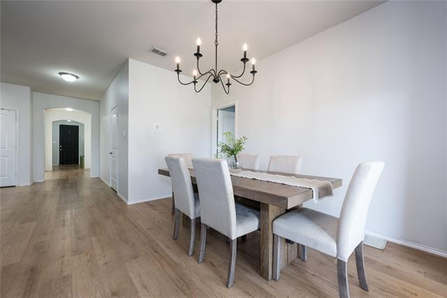 Building Photo - 1627 Kawati Way