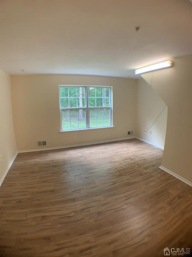 Building Photo - 95 Prestwick Way