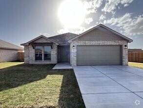 Building Photo - 1302 Ross Ave