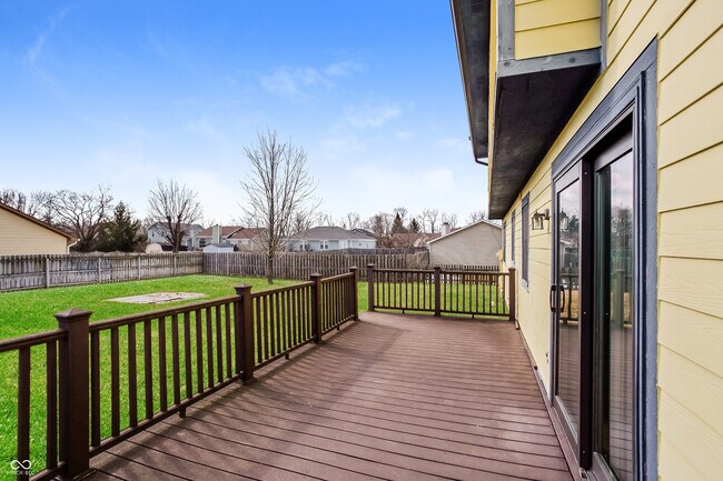 Building Photo - 3735 Crickwood Dr