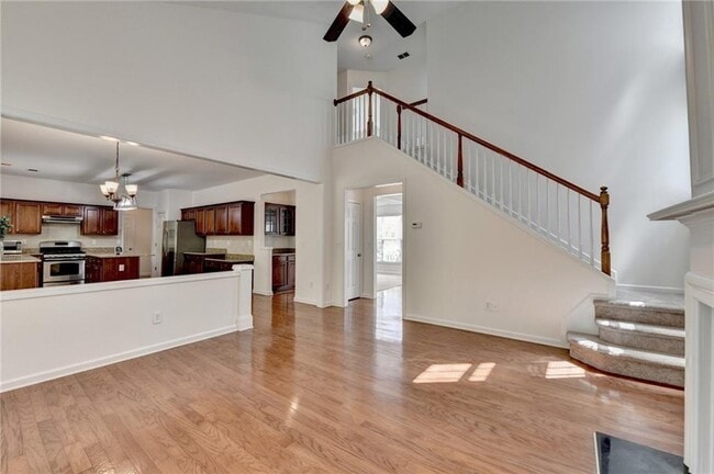 Building Photo - 580 Hammersmith Dr