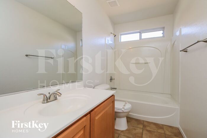 Building Photo - 31238 N Cactus Dr