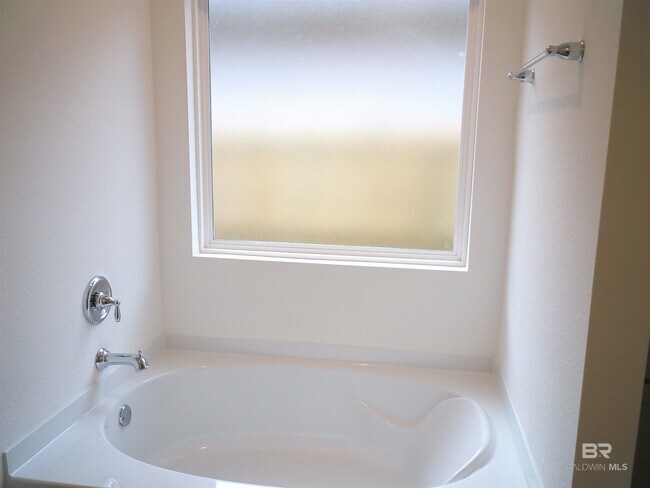 Building Photo - 263 Tillage St