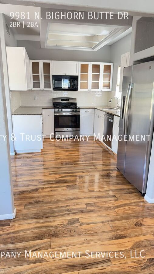 Building Photo - 9981 N Bighorn Butte Dr
