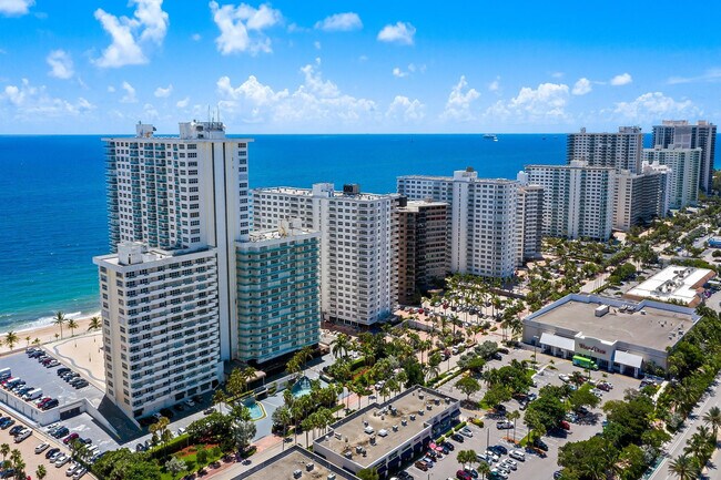 Building Photo - 3900 Galt Ocean Dr