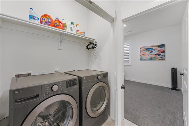 Building Photo - 2833 Applewood Wy