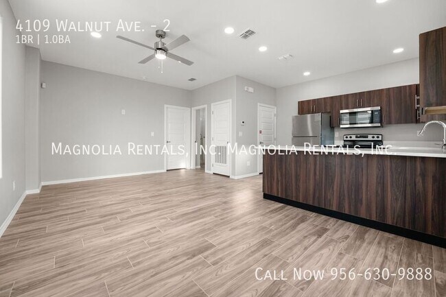 Building Photo - 4109 Walnut Ave