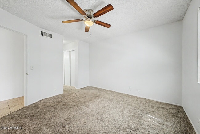 Building Photo - 2931 E Beck Ln