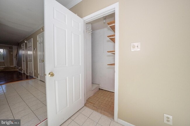 Building Photo - 344 Brigade Ct