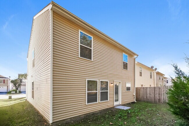 Building Photo - 271 Morning Dew Dr