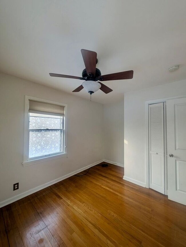 Building Photo - Charming Cape Cod Style Home