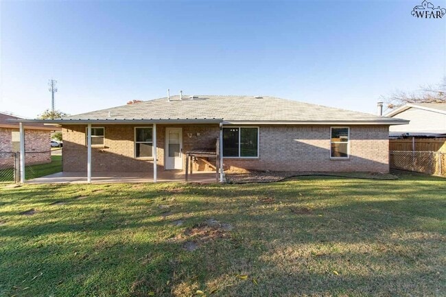 Building Photo - 1217 Sun Valley Dr