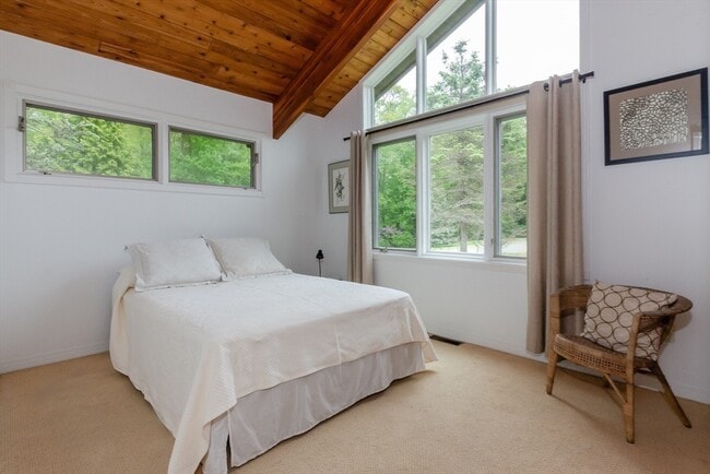 Building Photo - 3 Nonquitt Ave