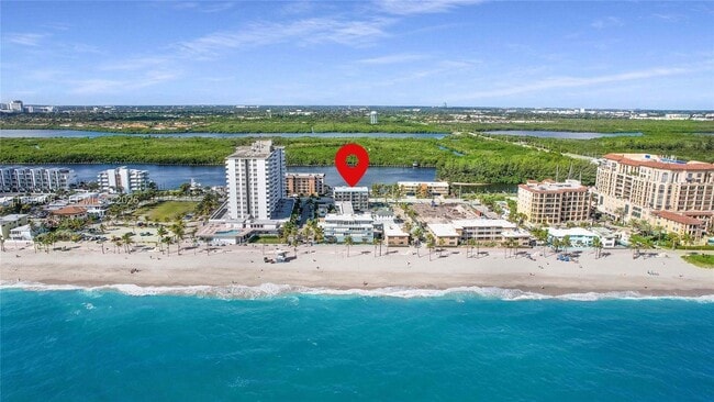 Building Photo - 3215 N Ocean Dr