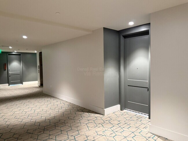 Building Photo - 3131 N Central Ave