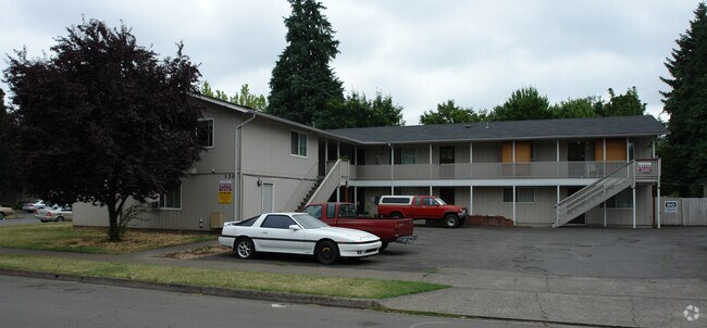 Primary Photo - 120 F St