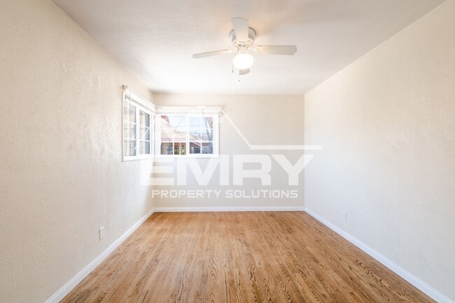 Building Photo - 612 N Brannick Ave