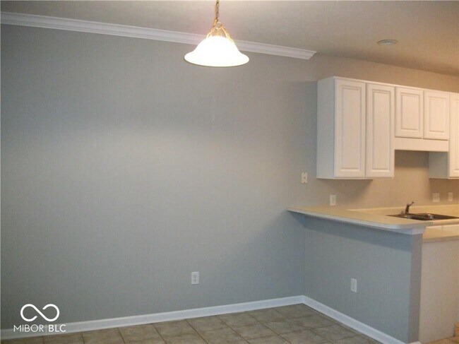 Building Photo - 2215 Colfax Ln