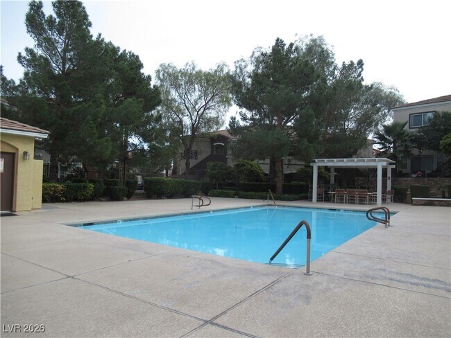 Building Photo - 9303 Gilcrease Ave